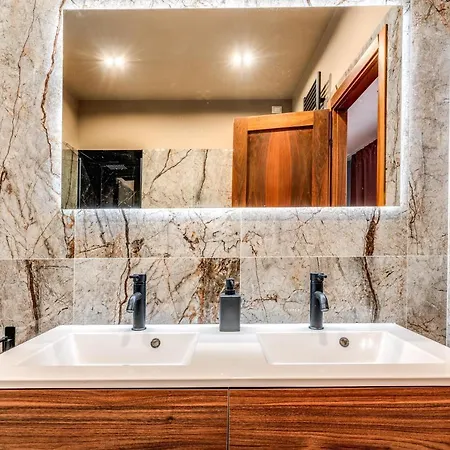 Downtown Srl - Cinque Terre Dream アパート ラ・スペツィア