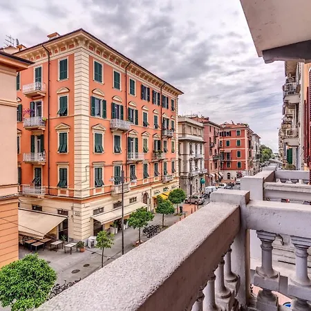 Downtown Srl - Cinque Terre Dream ラ・スペツィア